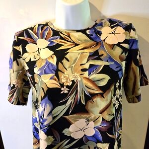 Sag Harbor Petite Blouse, Short Sleeves, Size Small